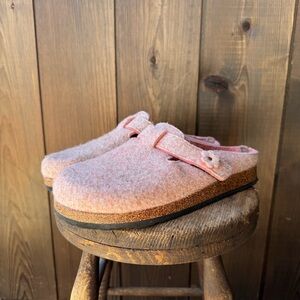 BJORNDAL PINK BOILED WOOL CLOGS